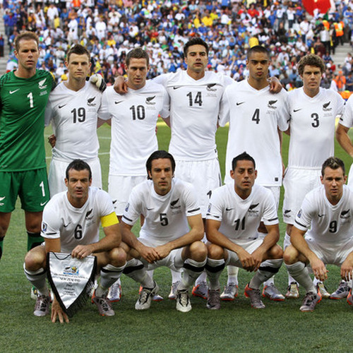 Какая сборная на чемпионате мира по футболу 2010 года ни разу не проиграла?