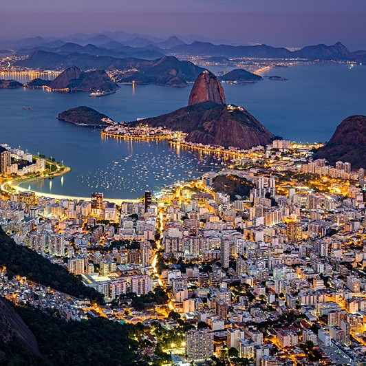 Почему город назвали Рио-де-Жанейро, хотя он не стоит на реке?