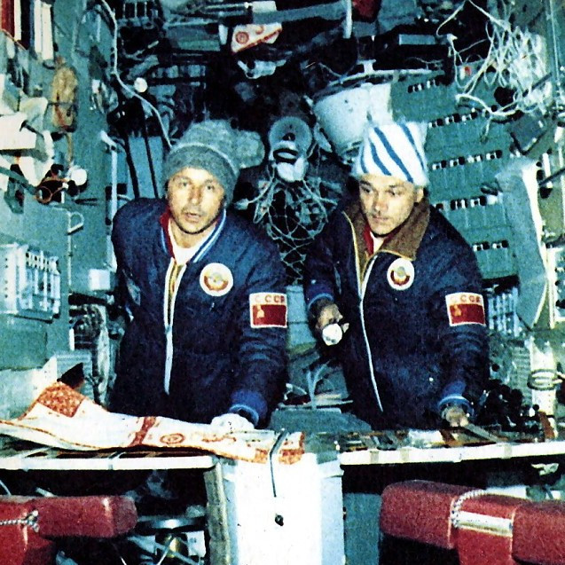 Почему космонавтам орбитальной станции «Салют-7» иногда разрешали употребление алкоголя?
