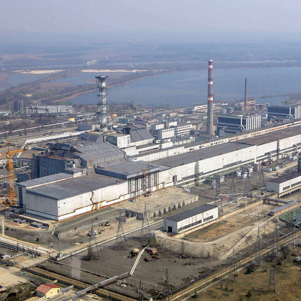 Сколько лет после взрыва в 1986 году ещё работала Чернобыльская АЭС?