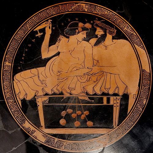 Каким образом древнегреческие проститутки использовали обувь для рекламы своих услуг?