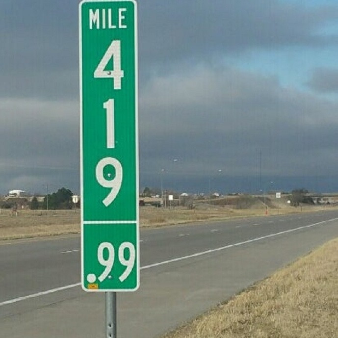 Почему в штате Колорадо дорожный столб «миля 420» заменили на «миля 419,99»?