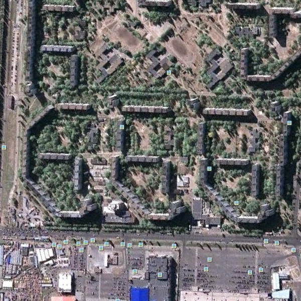 На спутниковых снимках каких городов можно увидеть дома в виде числа 666?
