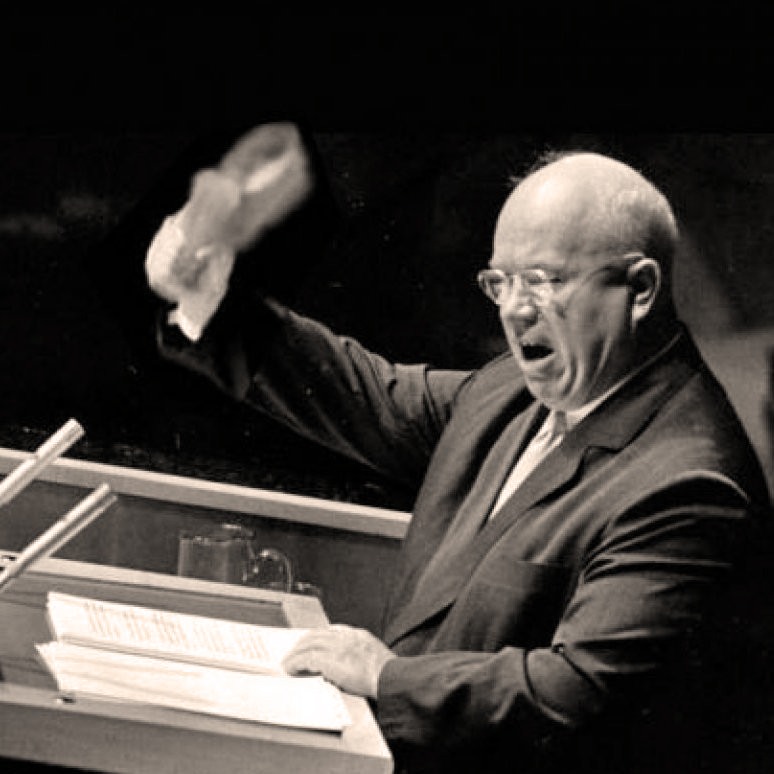 Стучал ли Хрущёв ботинком по трибуне ООН?