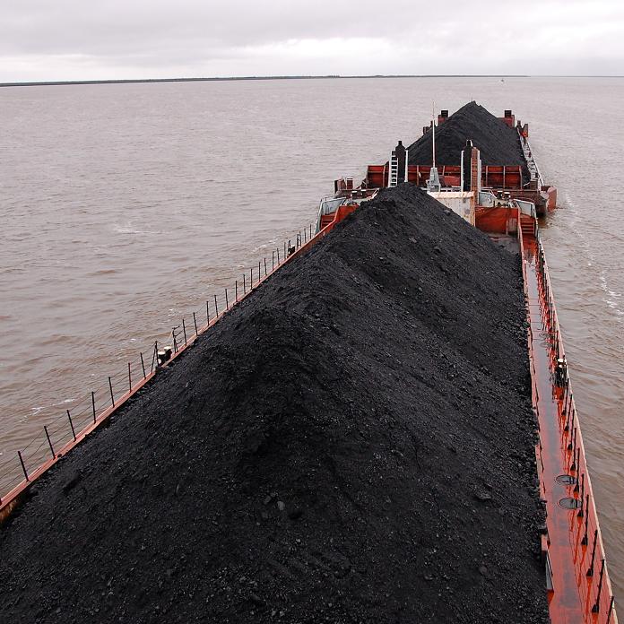 Кто умудрился получить прибыль от поставки угля в Ньюкасл?