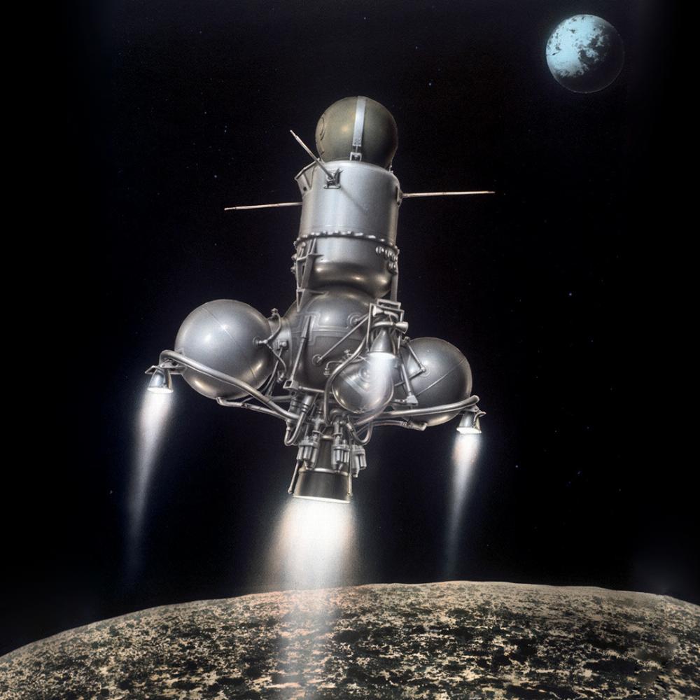 Какой советской аппарат врезался в Луну в тот же день, когда там находились первые американские астронавты?