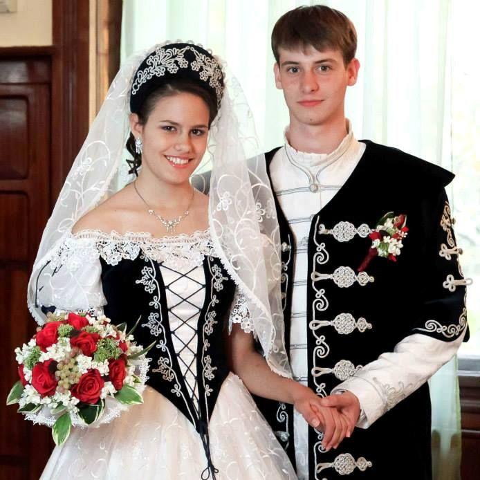 В какой европейской стране женщины традиционно теряли своё имя после замужества?