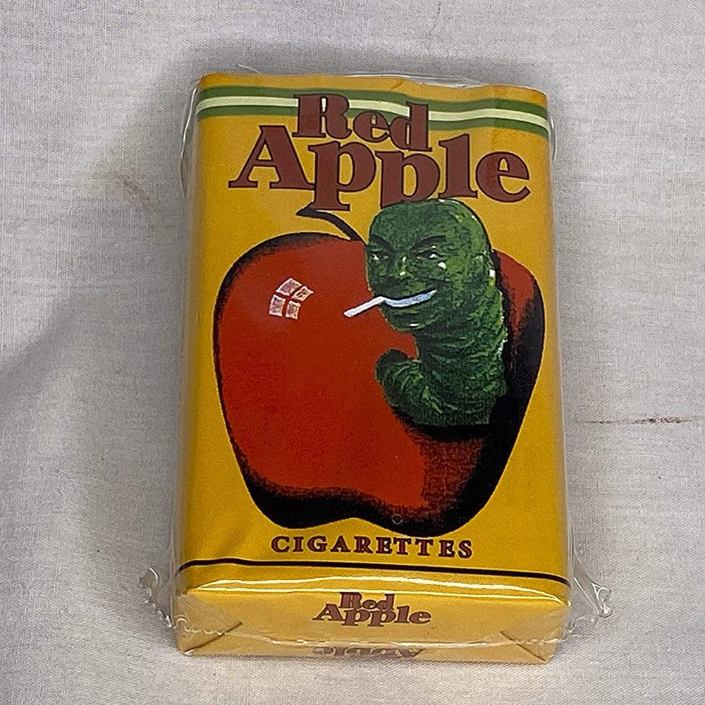 Кому позволено курить сигареты марки «Red Apple»?