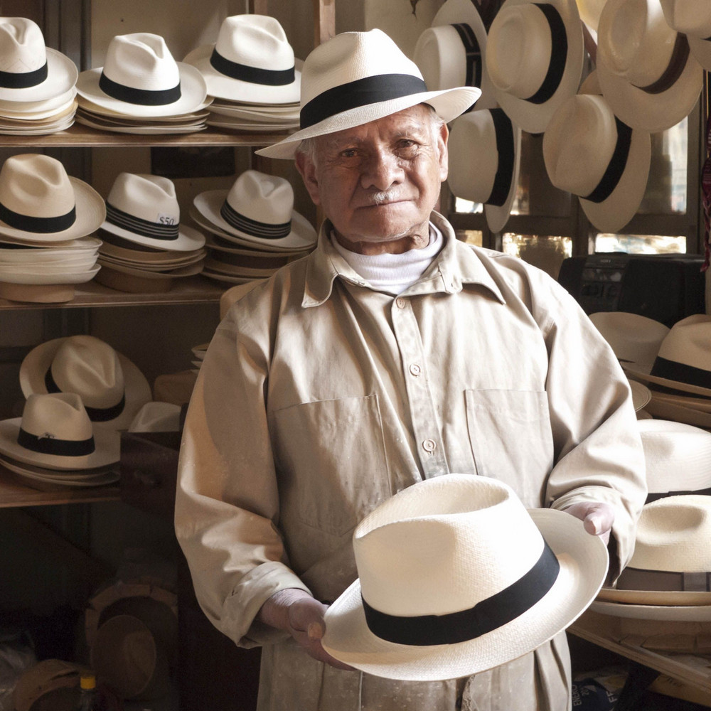 Где производятся шляпы-панамы?