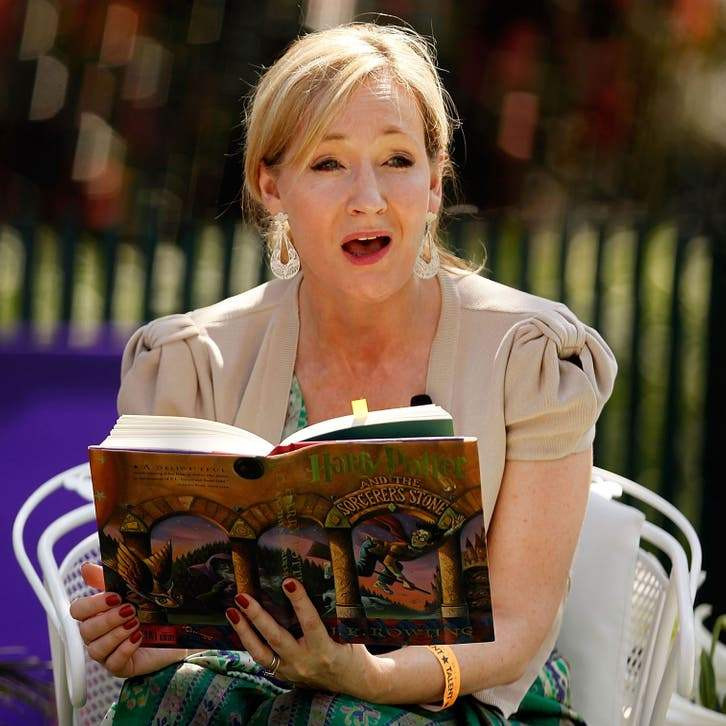 Что означает буква K в имени писательницы J. K. Rowling?