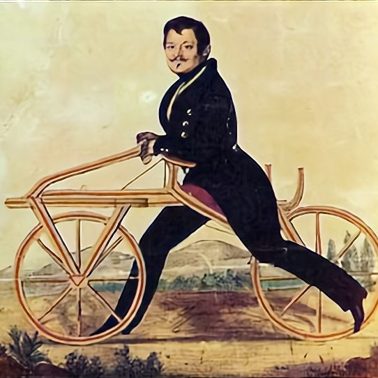 Какой механизм получил название от фамилии изобретателя прототипа велосипеда?