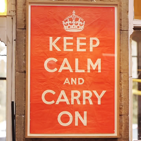 Какую роль во Второй мировой войне сыграл плакат «Keep Calm and Carry On»?